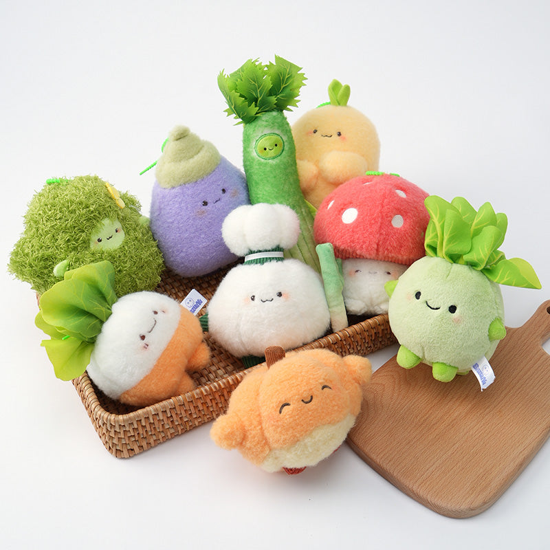 The Bazuuyu vegetable Family Series plush pendant are perfect for keychains, backpacks, phone cases,featuring adorable and playful designs.